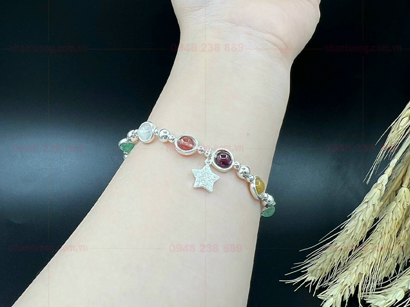 Vòng đá thạch anh phong thủy